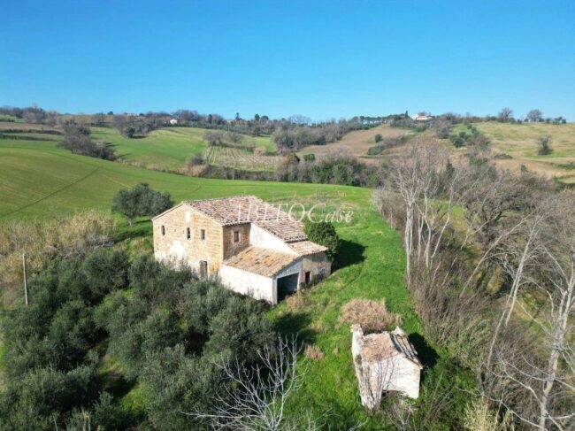 Casale Loretello