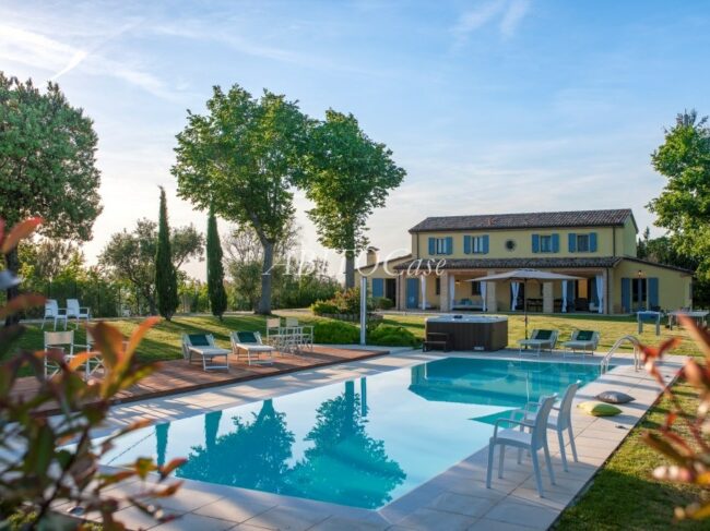 Villa Costanzo