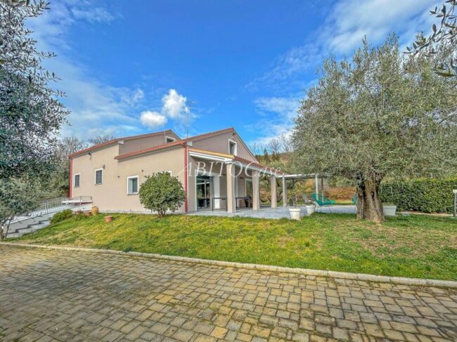 Villa Moderna
