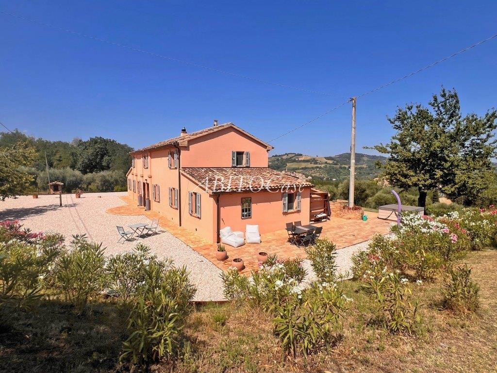 Casale Terracotta
