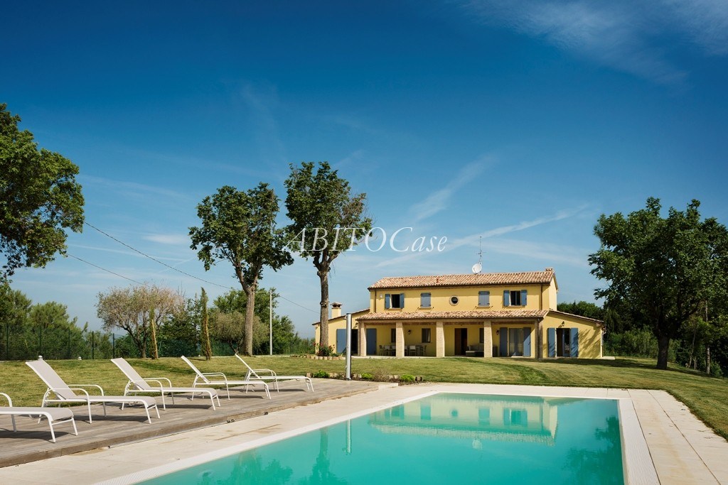 Villa Costanzo