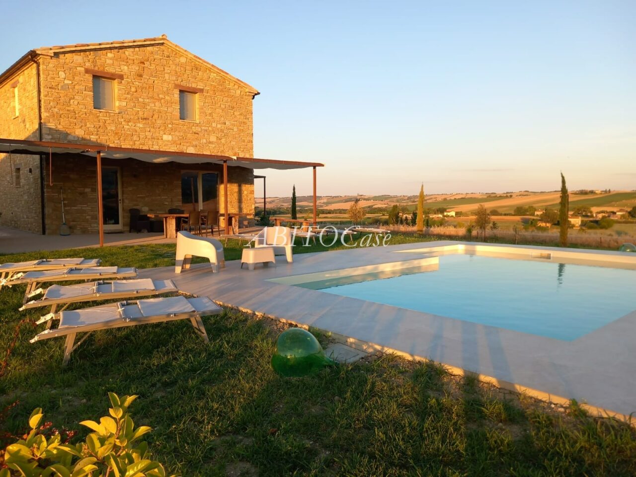 Casa Tela