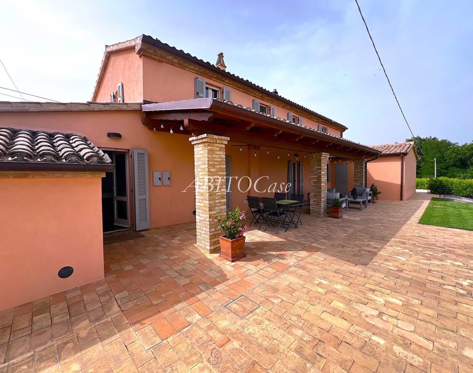 Casale Terracotta