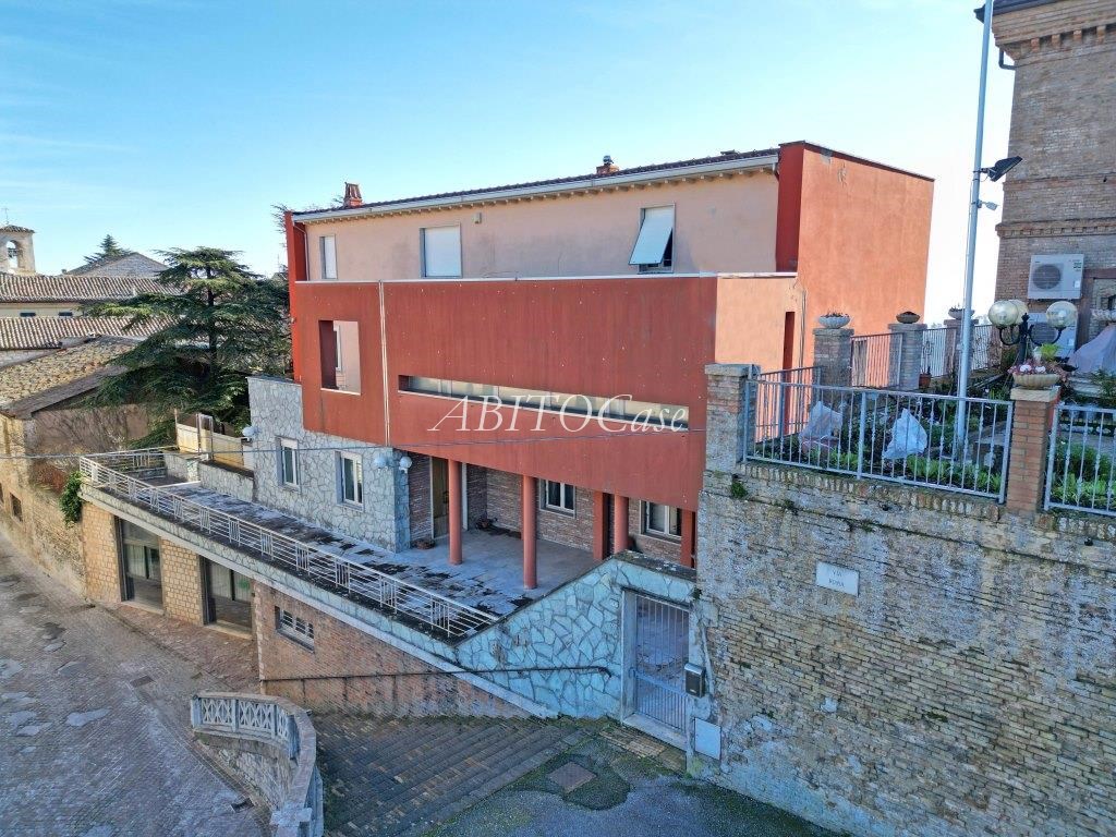 Casa Gallery