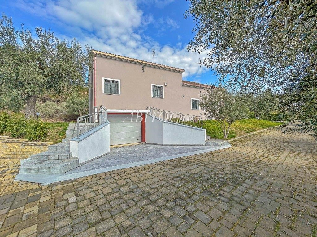 Villa Moderna