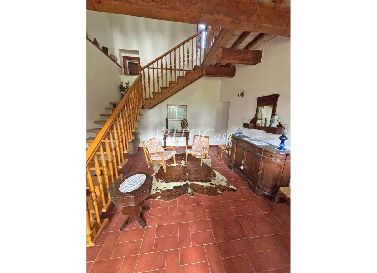 Casa White