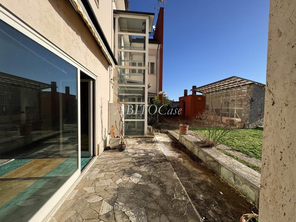 Casa Gallery