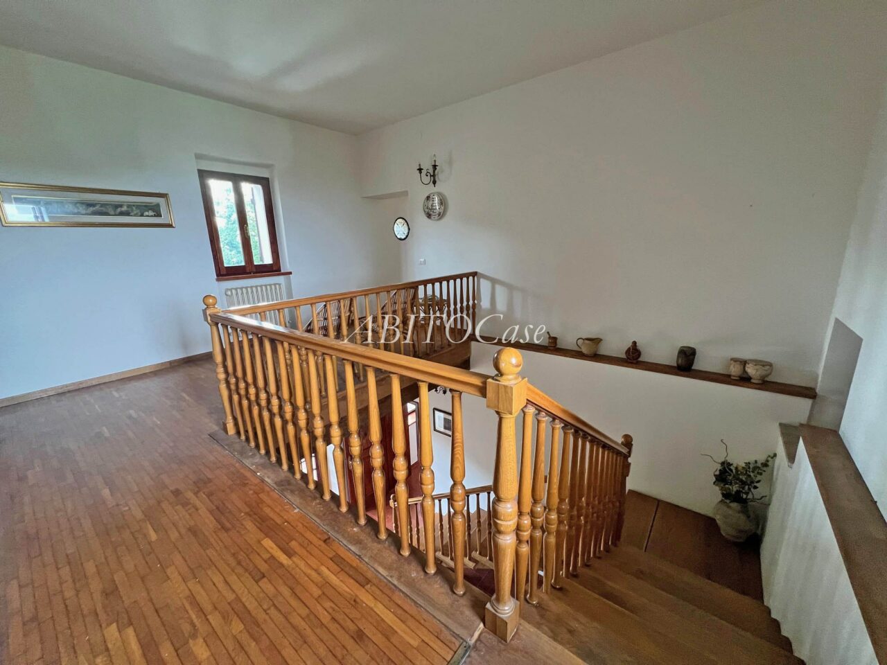 Casa White