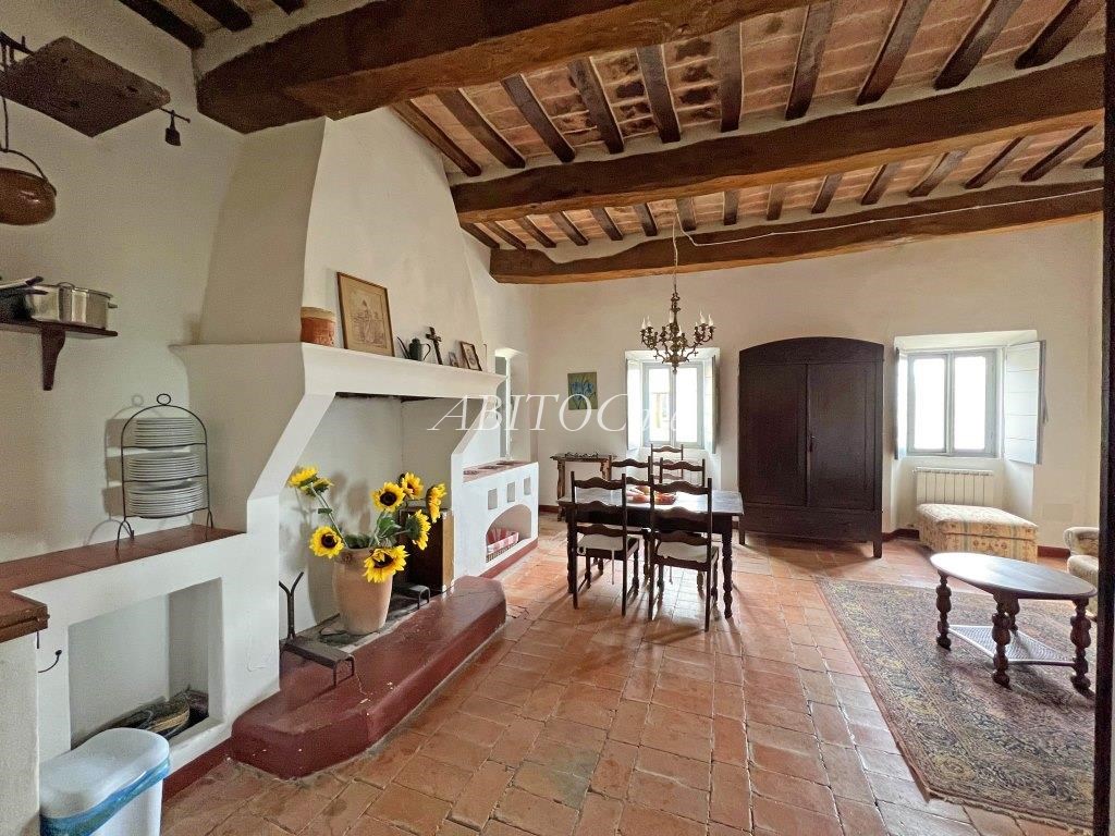 Borgo Paradiso