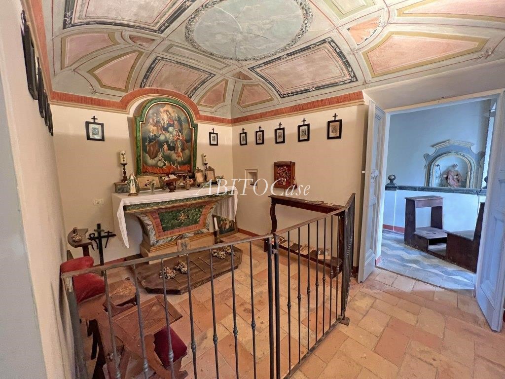 Borgo Paradiso