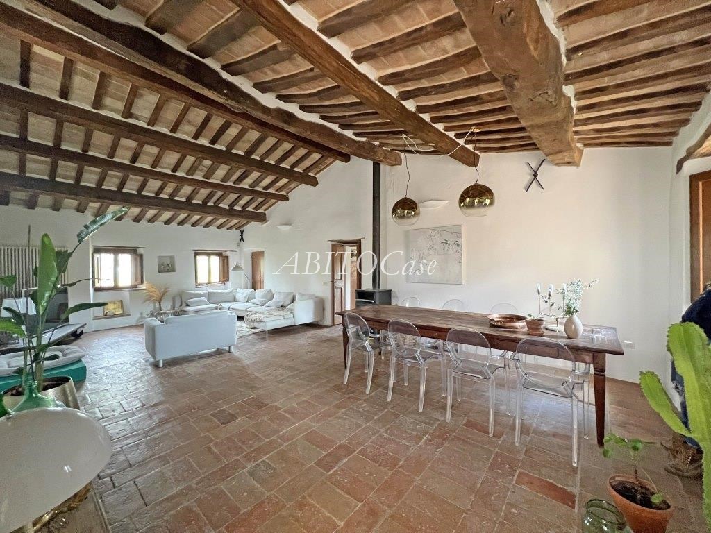 Borgo Paradiso