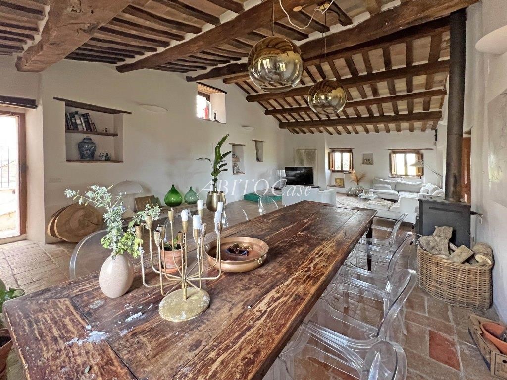 Borgo Paradiso