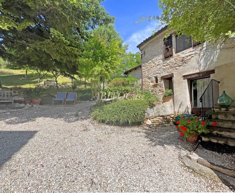 Borgo Paradiso