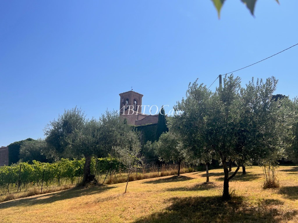 Casale Terracotta