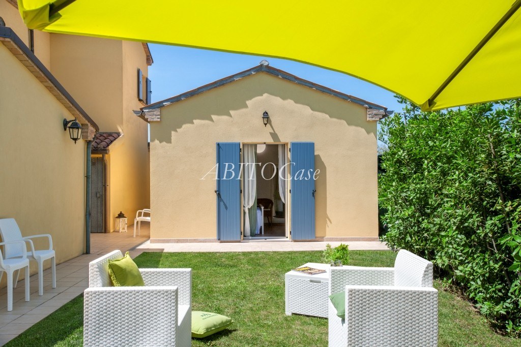Villa Costanzo