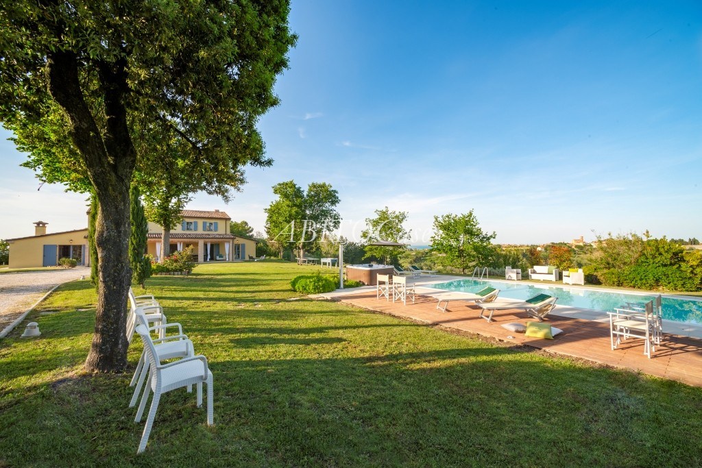 Villa Costanzo