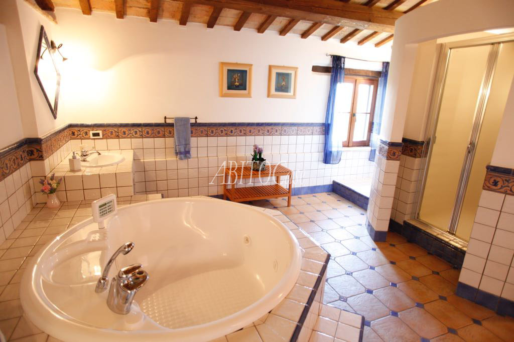 Al Casale delle Rose con piscina